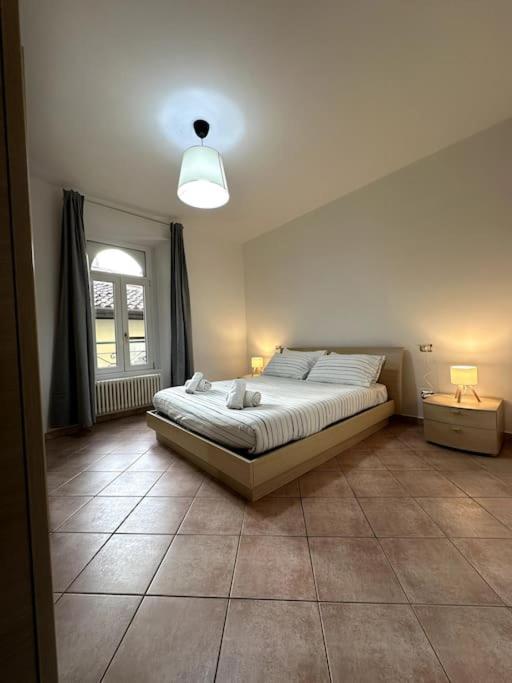 Comfy Apartment In Lecco 2 Eksteriør billede